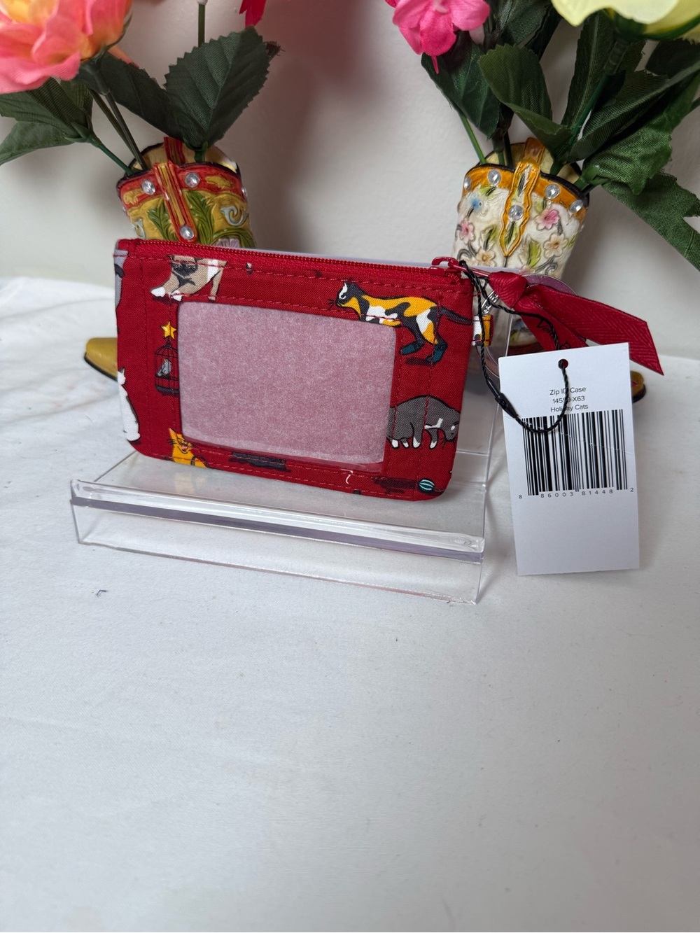 NWT Vera Bradley Holiday Cats Zip ID Case Retired pattern New